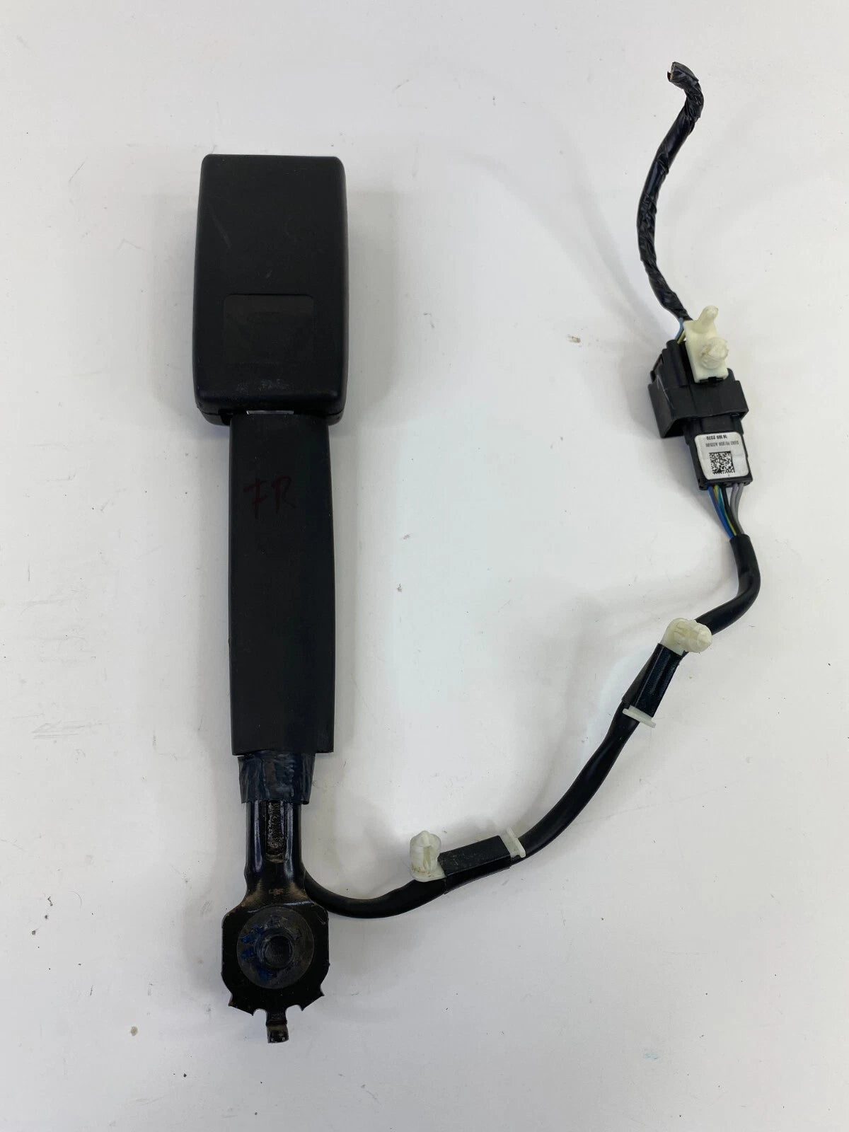 2013-2016 FORD FUSION FRONT RIGHT PASSENGER SIDE SEAT BELT BUCKLE DG93-F61208