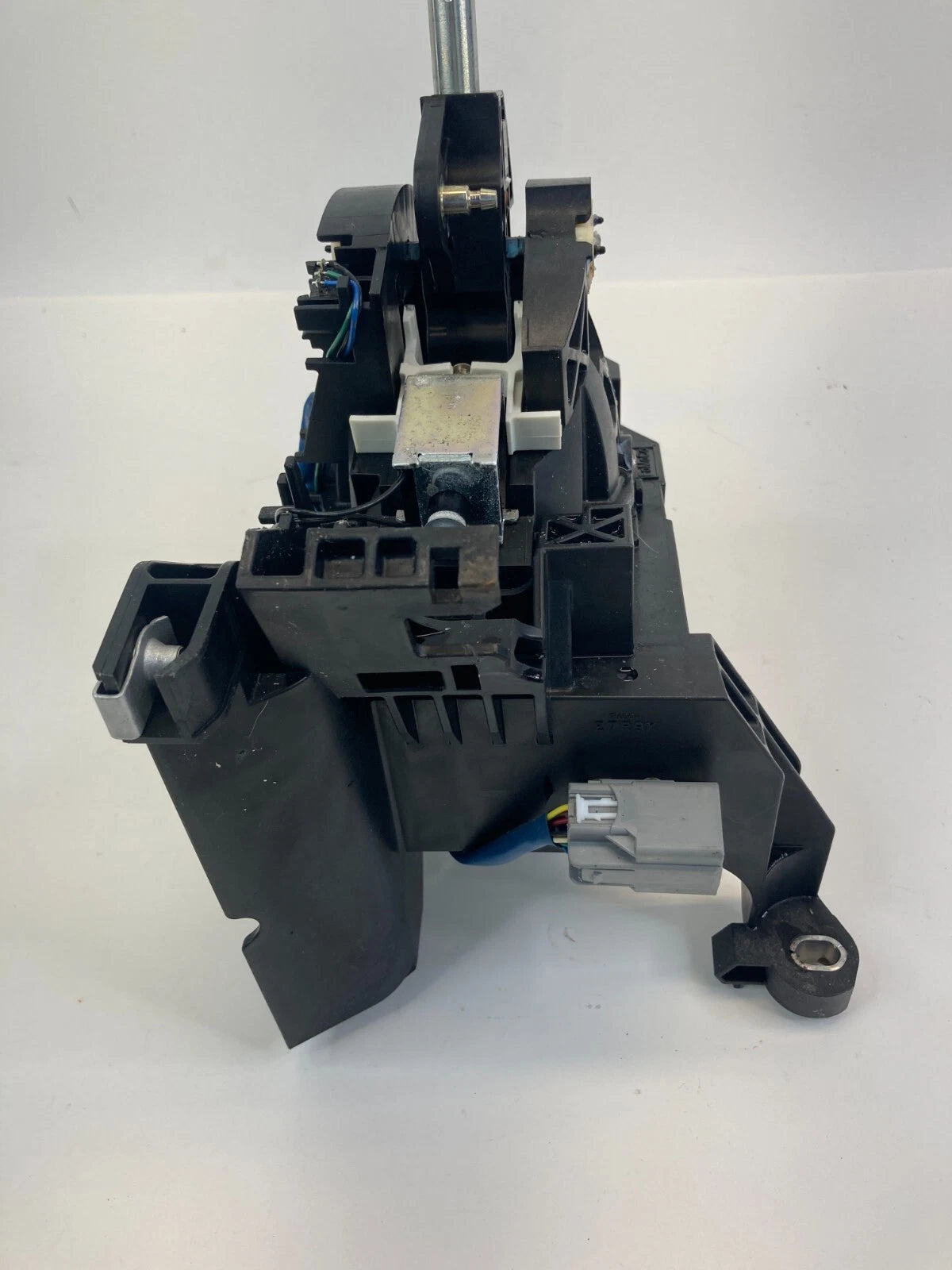 2012-2014 FORD FOCUS AUTOMATIC TRANSMISION GEAR SHIFTER SELECTOR BV6P-7K004-BJ