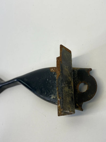03 04 05 06 07 08 TOYOTA COROLLA 1.8L L4 BATTERY HOLD DOWN FRAME CLAMP OEM