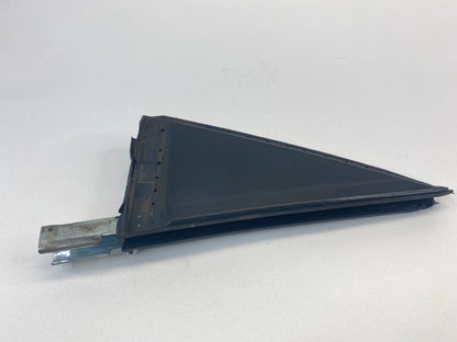 03-08 TOYOTA MATRIX REAR RIGHT EXTERIOR CORNER COVER DIVIDER SEAL 67487-01030