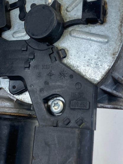 2004-2007 BMW 525i 530i Front Windshield Wiper Motor 6-987-475-01 OEM