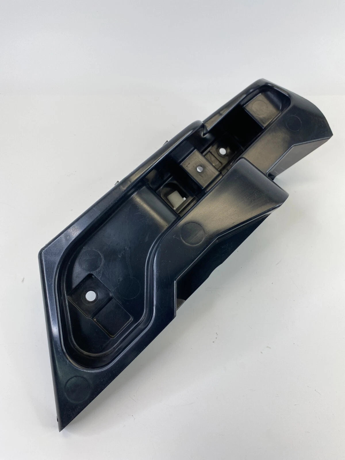 2013-2019 FORD FUSION REAR LEFT SIDE BUMPER SUPPORT BRACKET DS73-17E851-AB OEM
