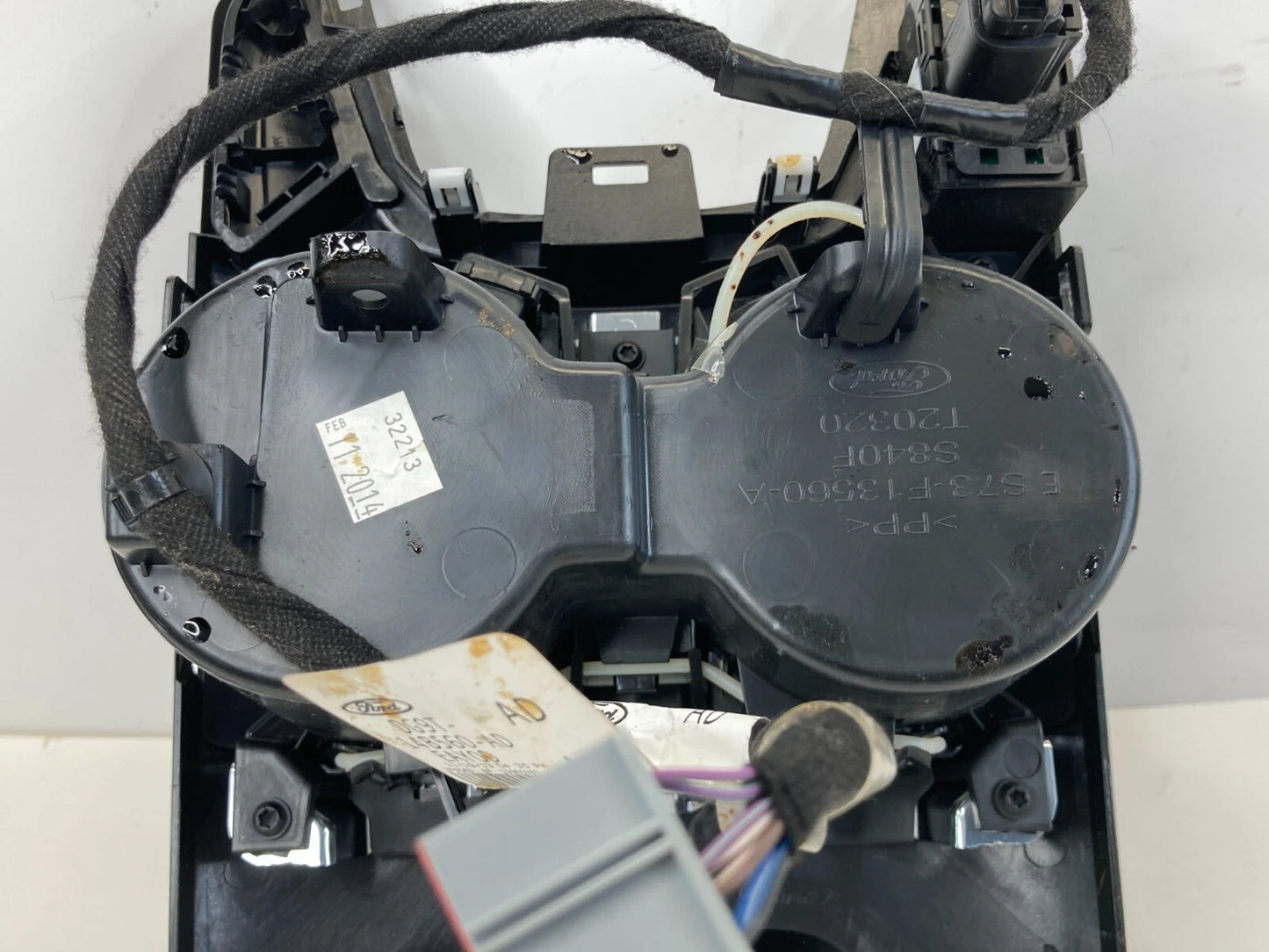 2013-2016 FORD FUSION FRONT CONSOLE DUAL DRINK CUP HOLDER DG9T-14B560-AD OEM