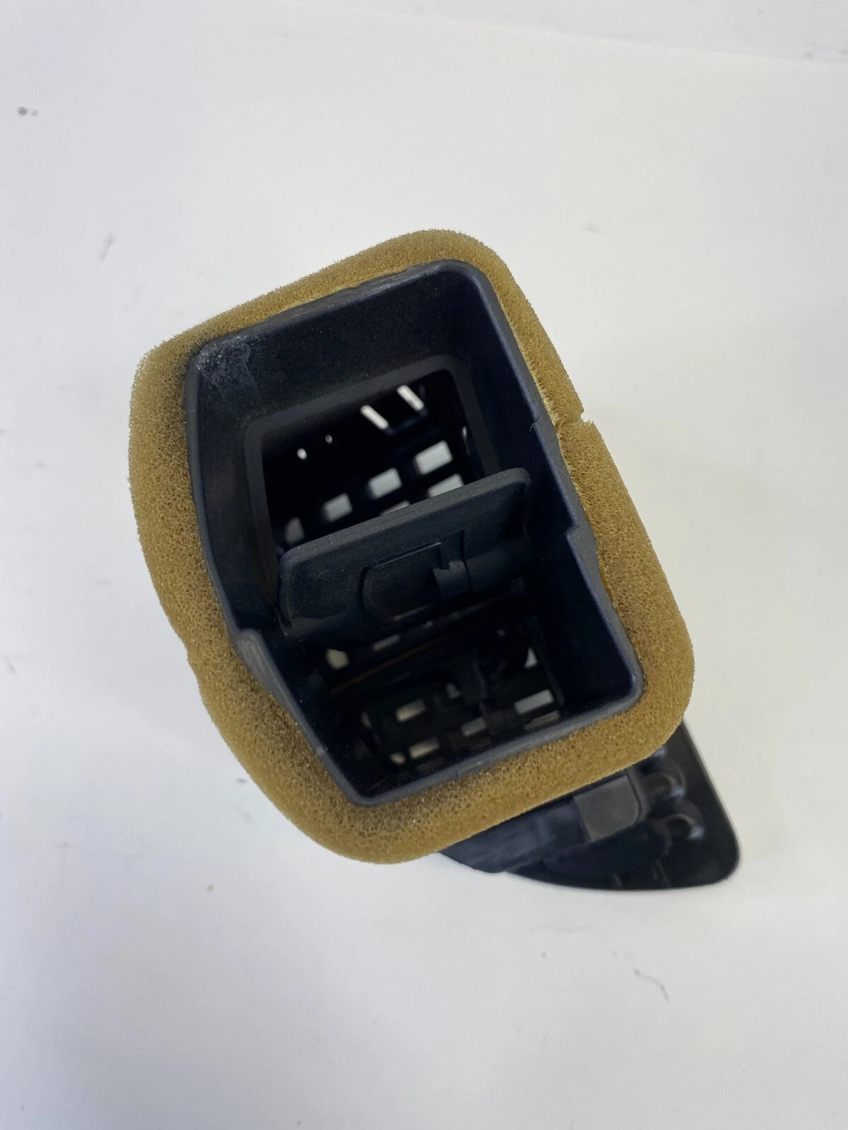 03 04 SAAB 9-3 FRONT LEFT DASH AC HEATER AIR VENT GRILLE OUTER OUTLET 12786859