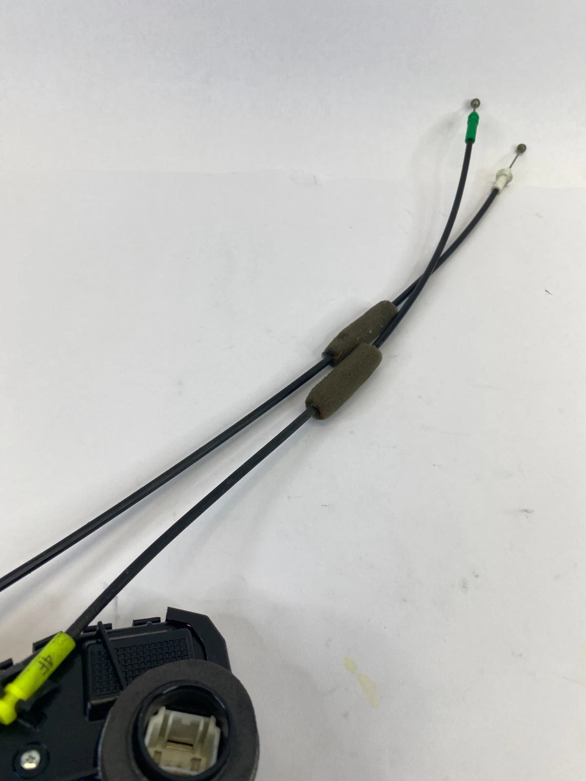2009-2013 TOYOTA COROLLA FRONT RIGHT PASSENGER DOOR LOCK LATCH ACTUATOR MOTOR