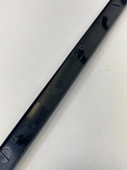 2005-2009 VOLKSWAGEN JETTA REAR RIGHT BACK SIDE DOOR TRIM MOLDING 1K4-867-450