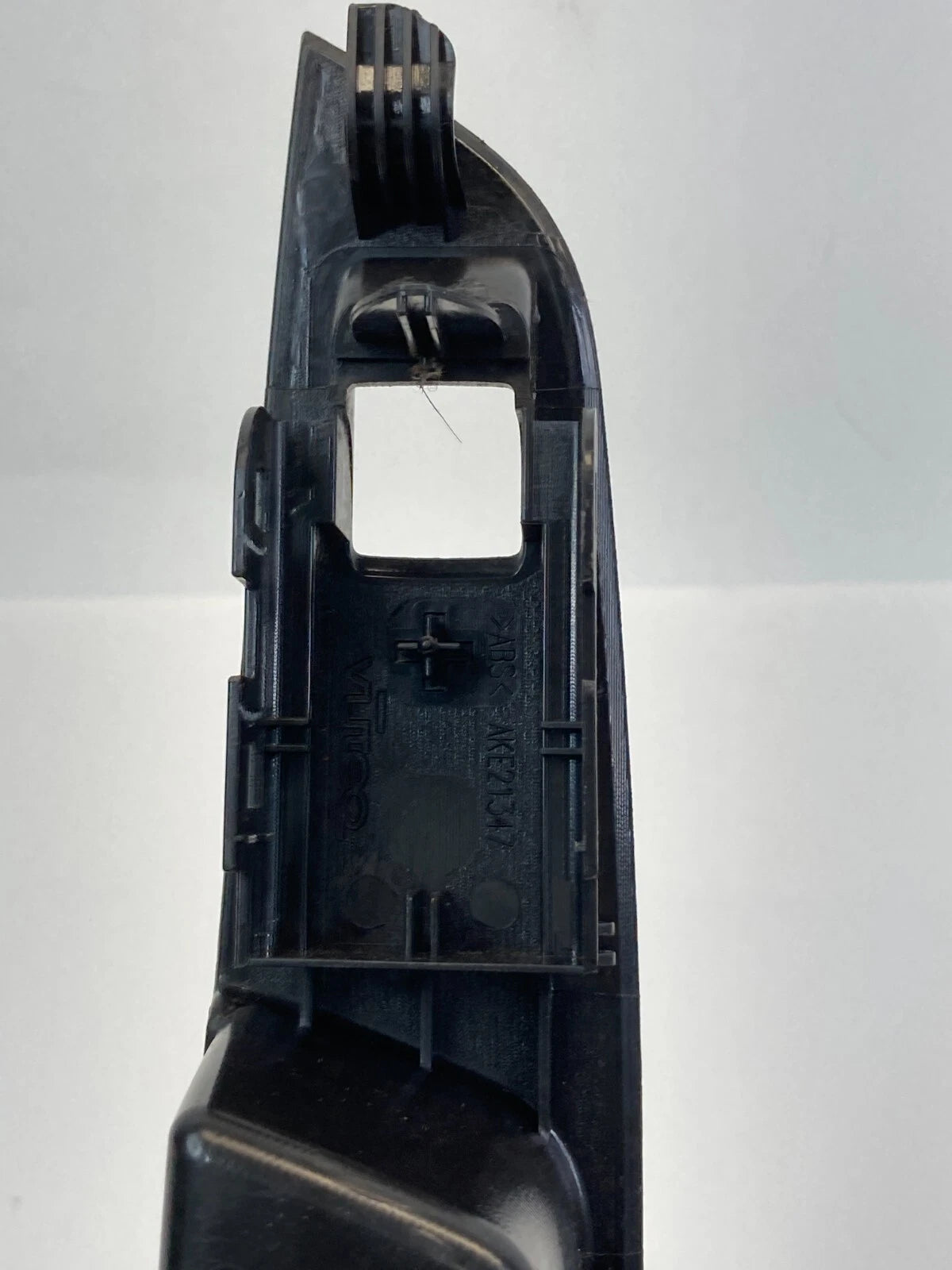 2010-2017 CHEVY EQUINOX REAR RIGHT SIDE DOOR WINDOW SWITCH BEZEL AKE21347 OEM