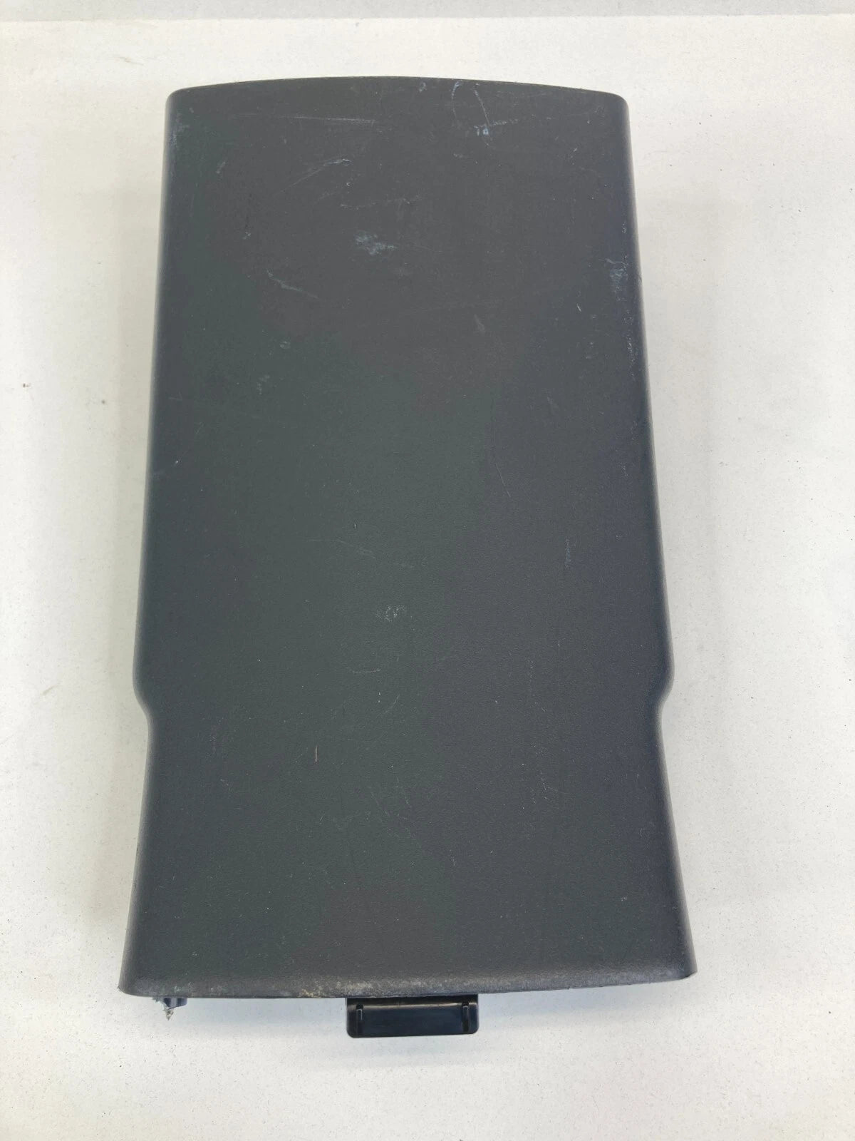 2007-2013 MITSUBISHI OUTLANDER REAR CENTER CONSOLE PANEL TRIM BEZEL 8011A168 OEM