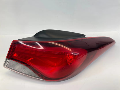 14-16 HYUNDAI ELANTRA RIGHT PASSENGER TAILLIGHT TAIL LAMP OUTER 92402-3Y500 US