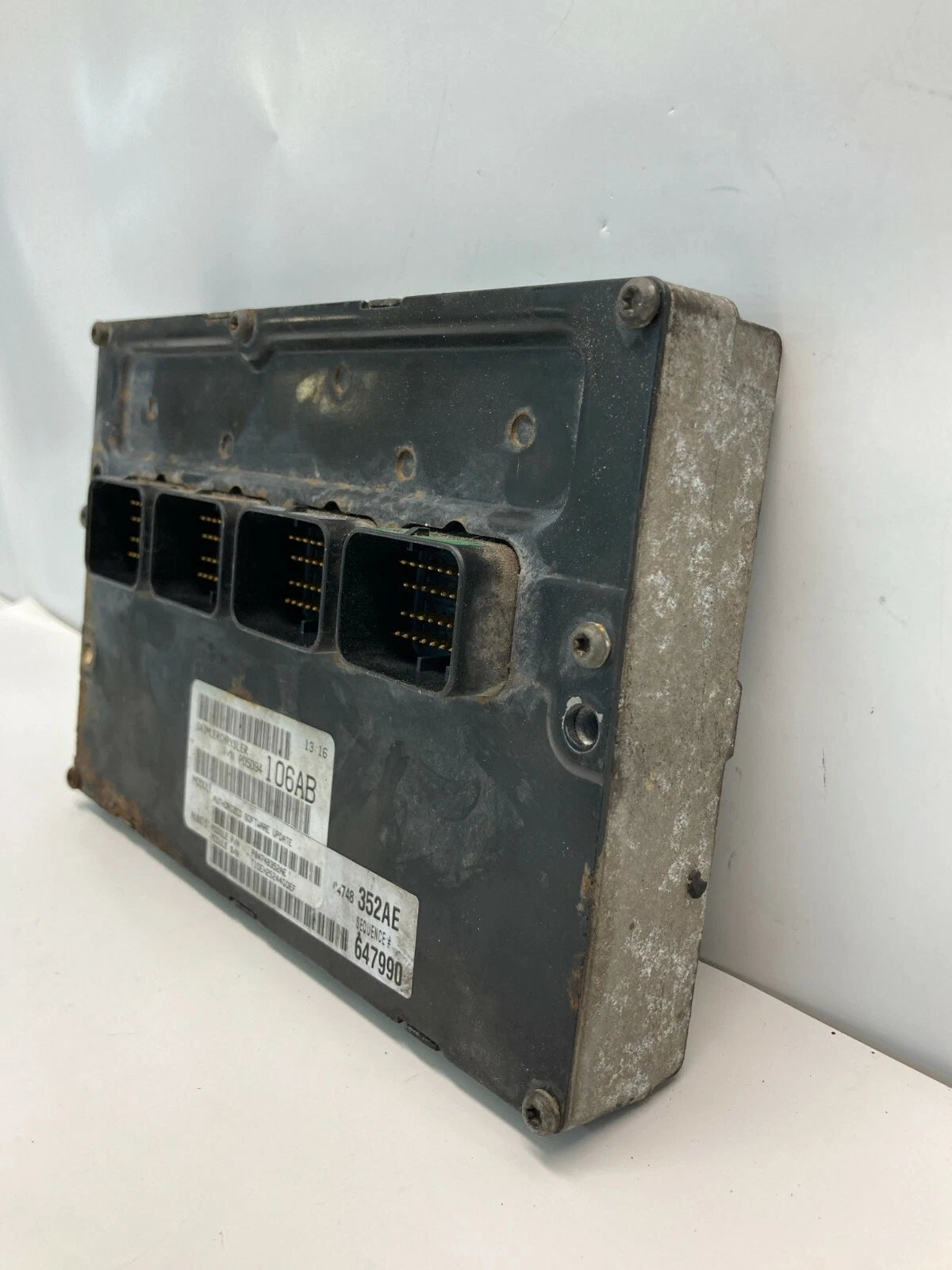 2005 CHRYSLER PACIFICA 3.5L AT AWD ECM ECU PCM ENGINE COMPUTER P05094106AB OEM