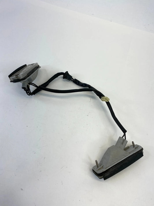2003-2007 SUBARU FORESTER REAR TRUNK LICENSE PLATE LIGHT LAMP PAIR SET OEM