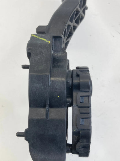 09-16 GMC ACADIA 09-17 ENCLAVE 3.6L AT ACCELERATOR GAS PEDAL SENSOR 25865203 OEM