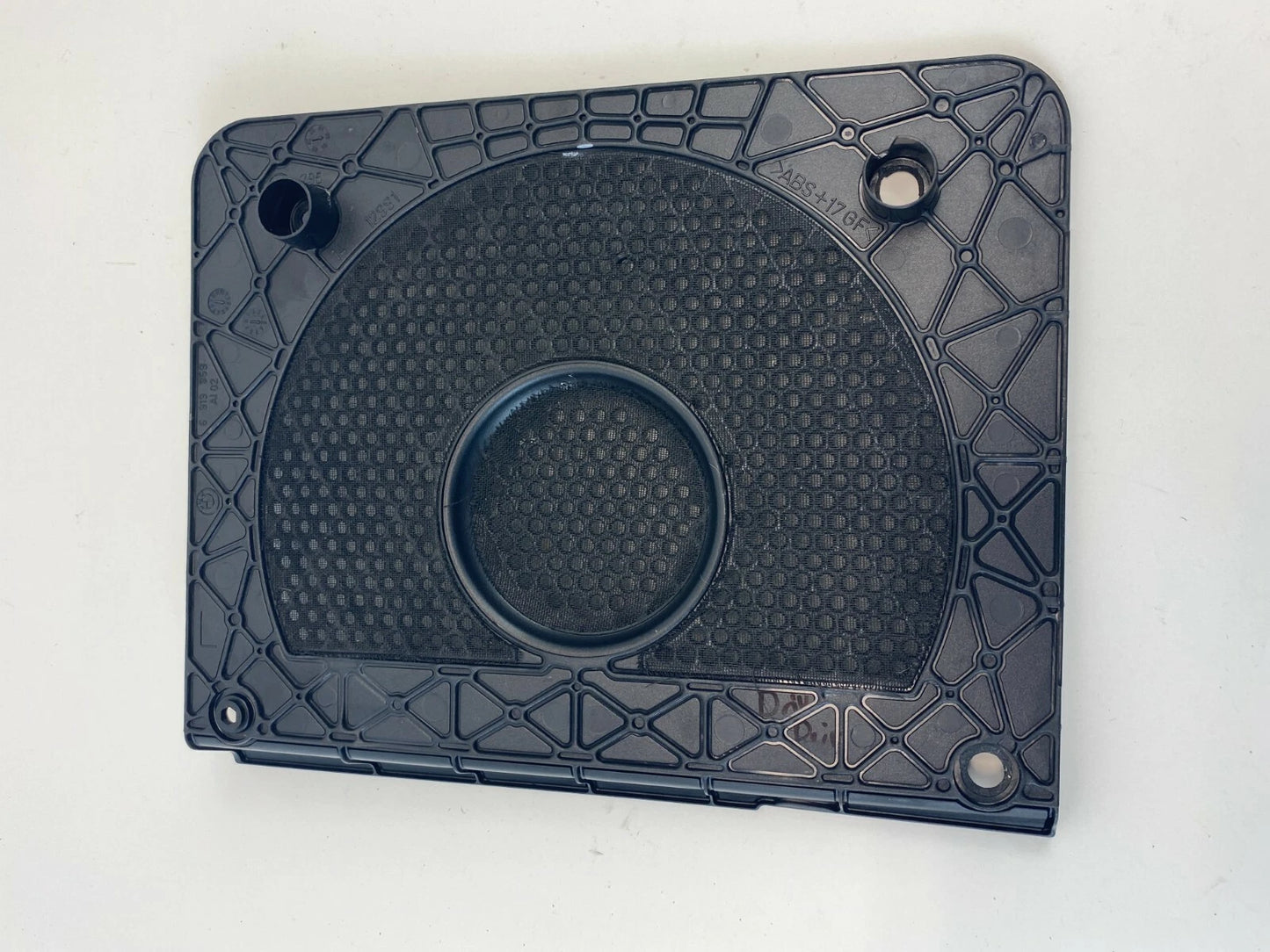 2004 2005 BMW 545I UNDER LEFT DRIVER SEAT SPEAKER WOOFER COVER PANEL TRIM GRILLE