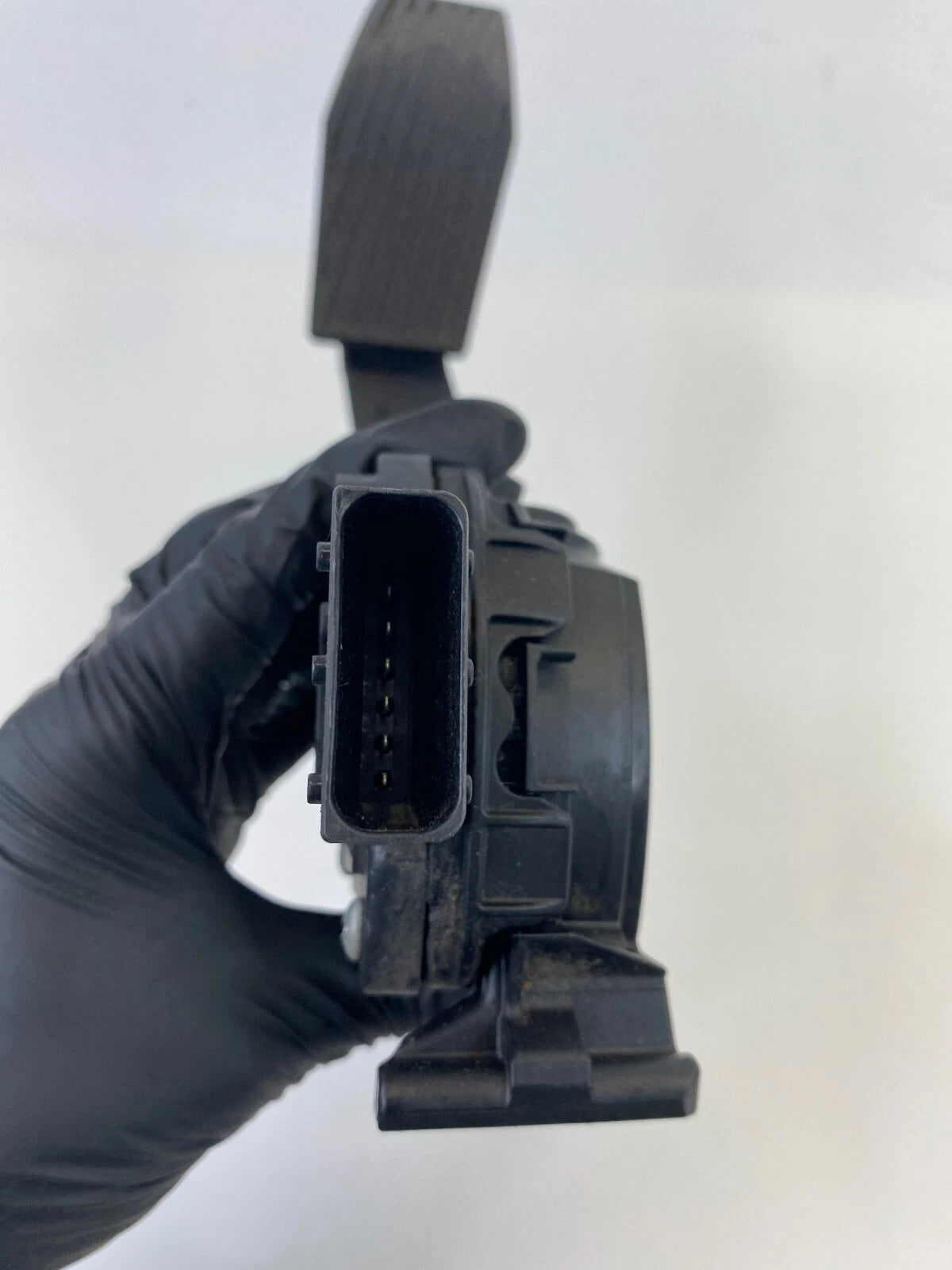 2011-2015 CHEVROLET CRUZE ACCELERATOR GAS PEDAL POSITION SENSOR 13252702 OEM