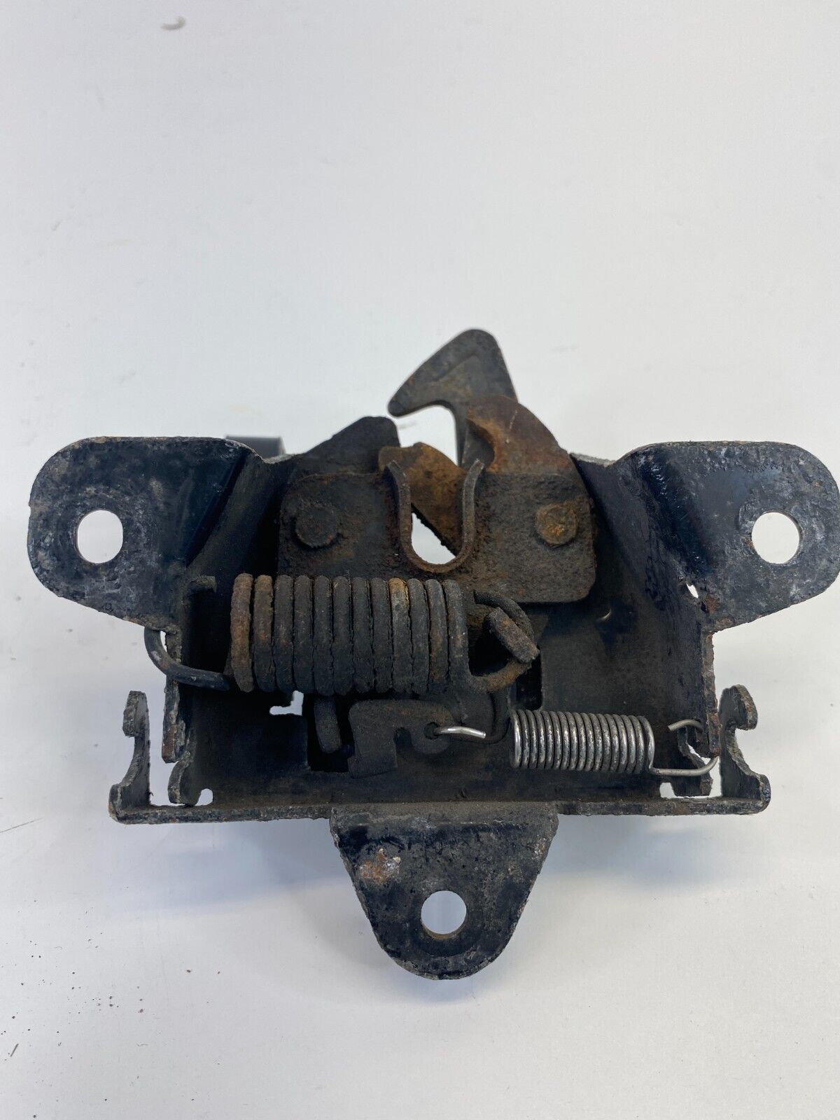 07 08 09 10 Hyundai Elantra Sedan Hood Lock Release Latch Actuator OEM