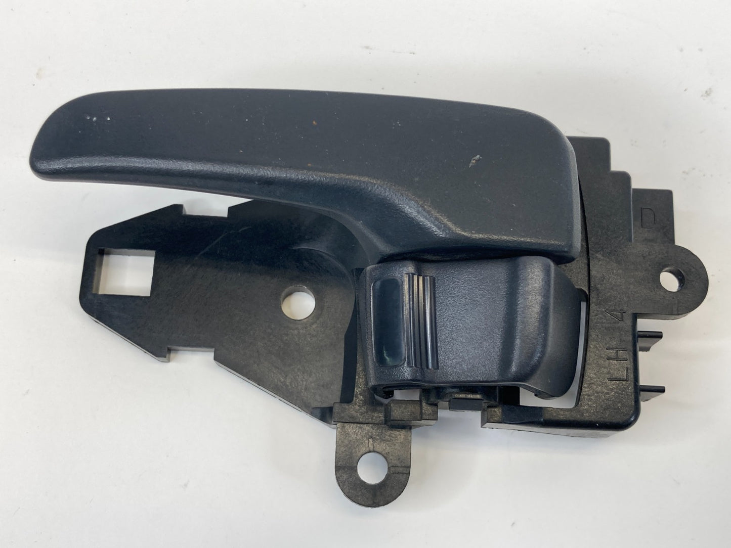 2008-2017 Mitsubishi Lancer Front Left Driver Inner Door Handle MN105359