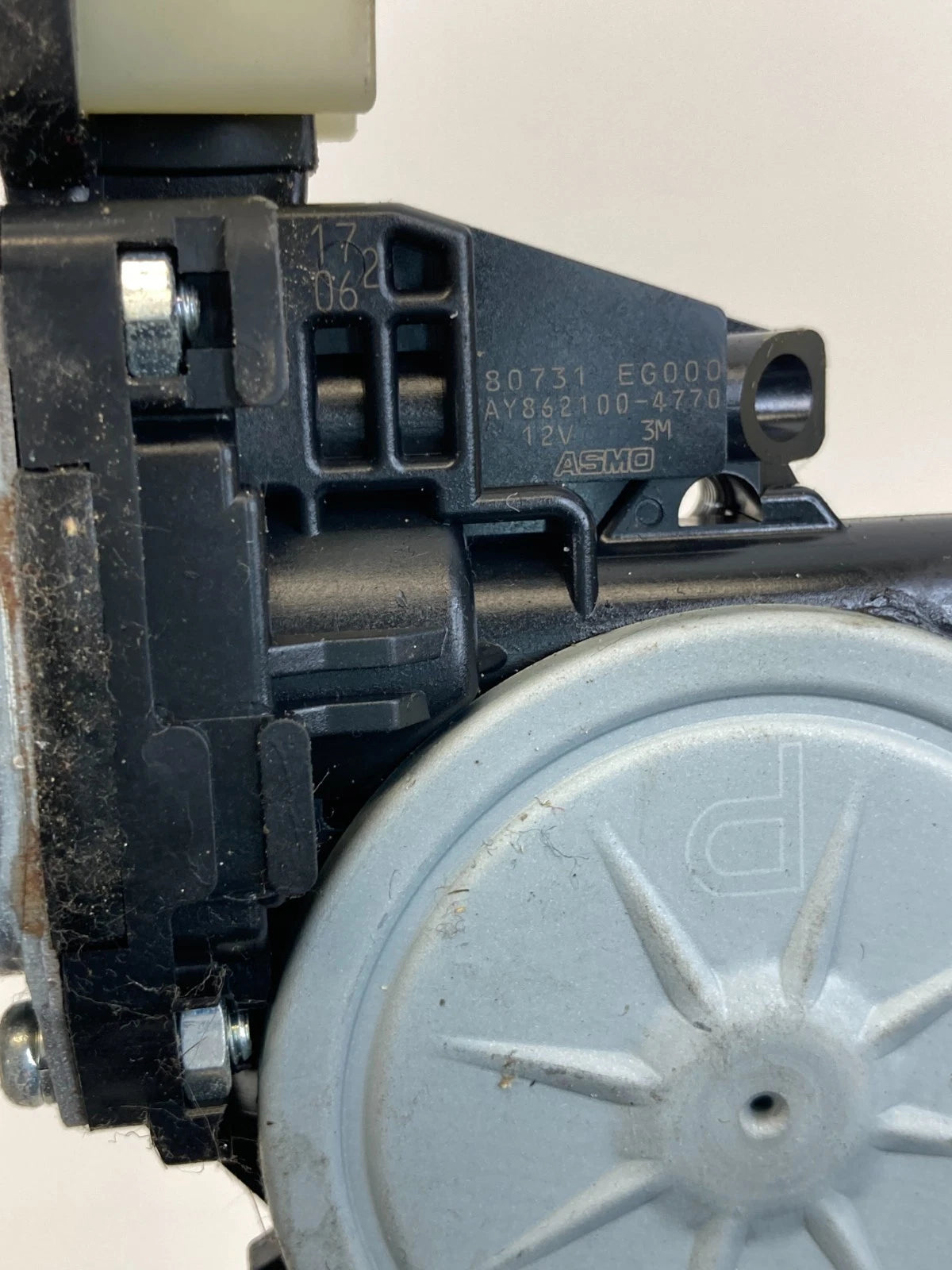 07 08 09 10 11 12 NISSAN ALTIMA FRONT RIGHT DOOR WINDOW MOTOR 80731-EG000 OEM