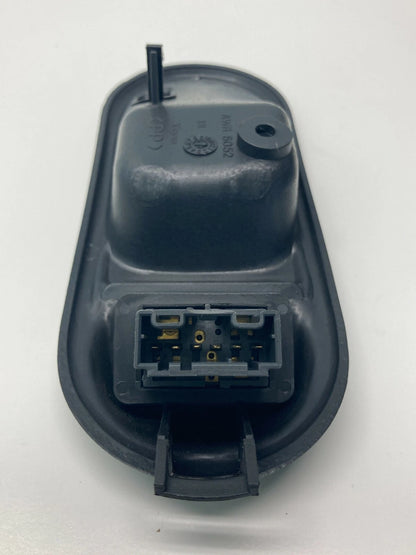 99-02 LAND ROVER DISCOVERY FRONT RH DOOR HANDLE BEZEL W/ WINDOW SWITCH AWR6052
