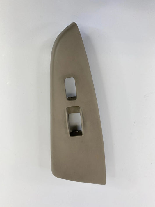 2004-2008 TOYOTA SOLARA FRONT RIGHT DOOR WINDOW SWITCH TRIM BEZEL 74231-AA090