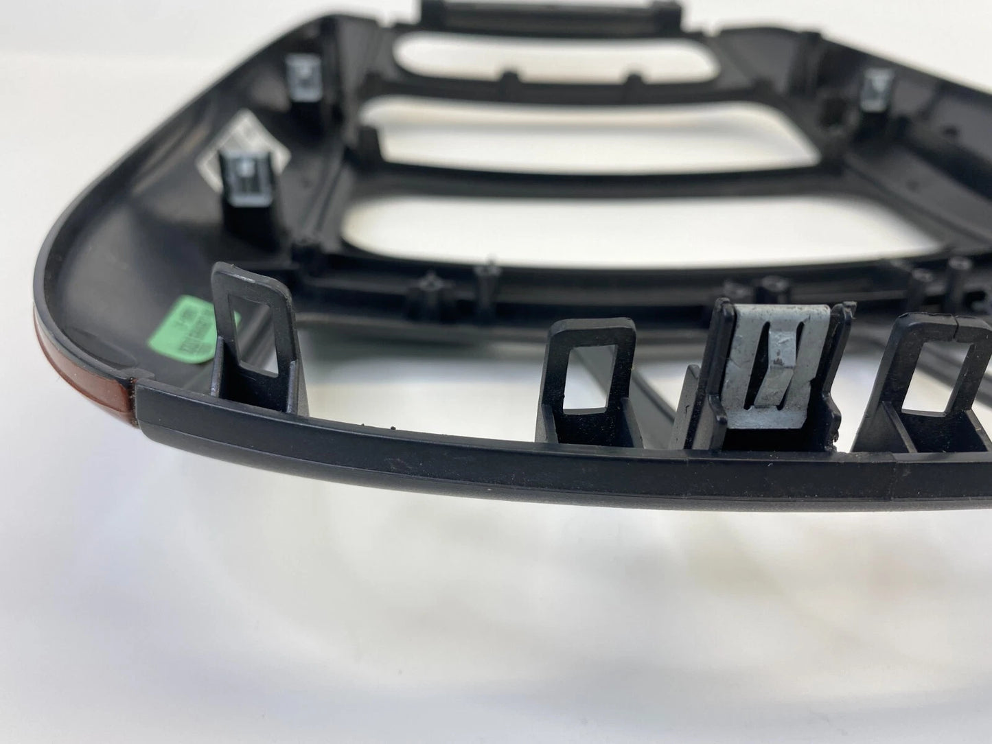 2006 2007 CHRYSLER TOWN & COUNTRY RADIO DASH TRIM BEZEL PANEL 5136076AA OEM