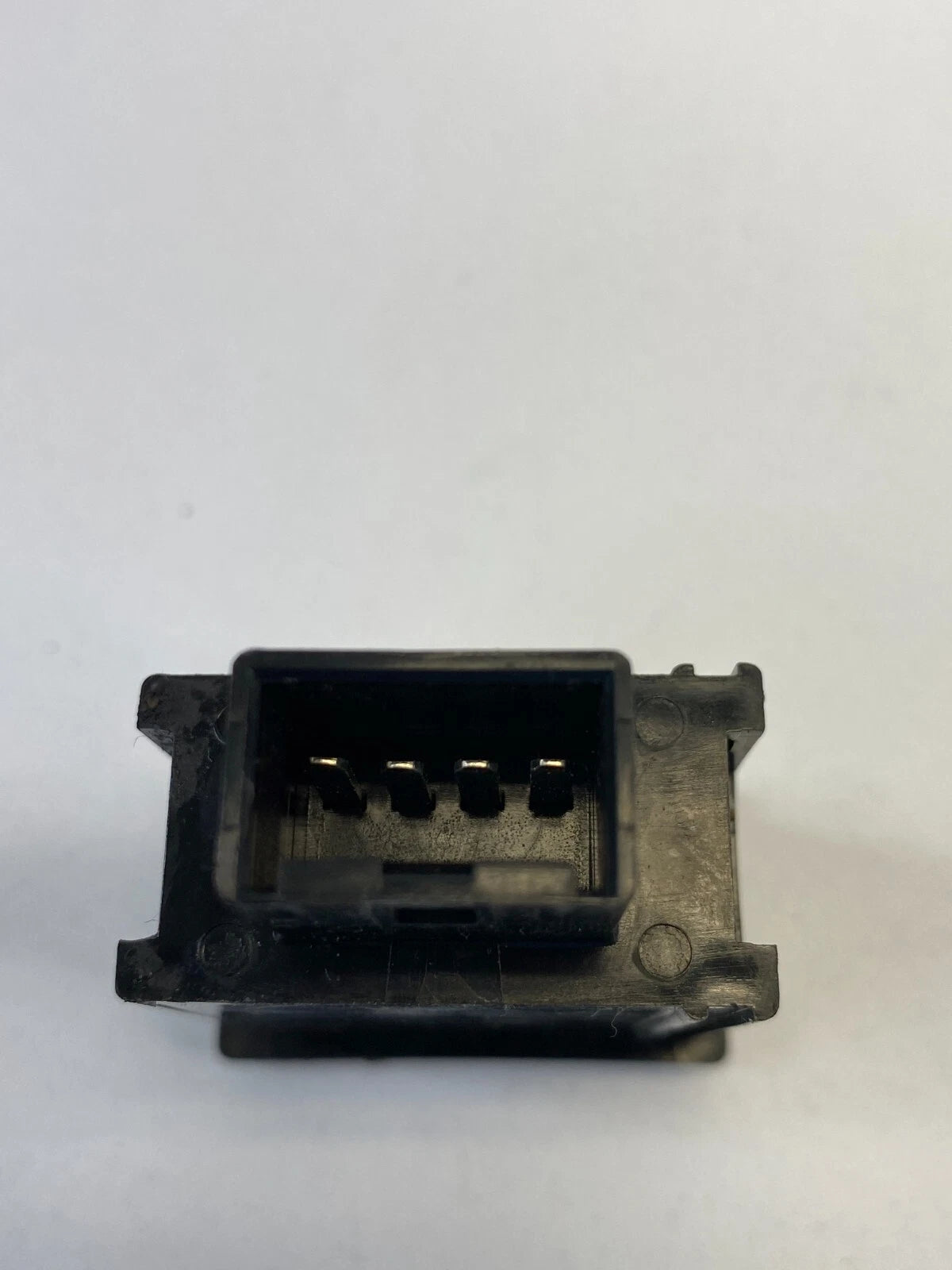 1996-2002 TOYOTA 4RUNNER REAR PWR ECT NORM TRACTION CONTROL SWITCH BUTTON OEM
