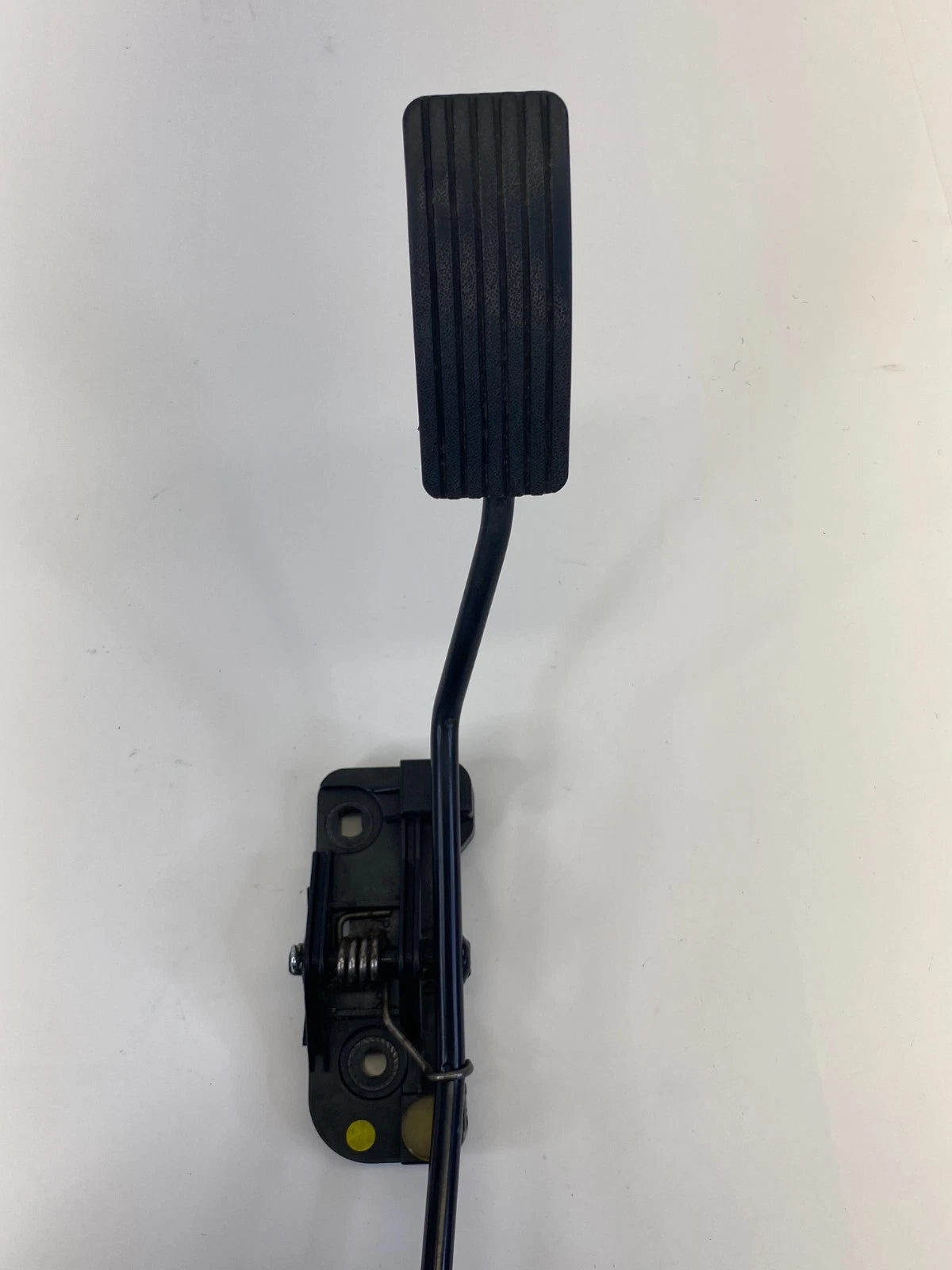 2010 2011 KIA SOUL 2.0L L4 GAS ACCELERATOR PEDAL ASSEMBLY OEM
