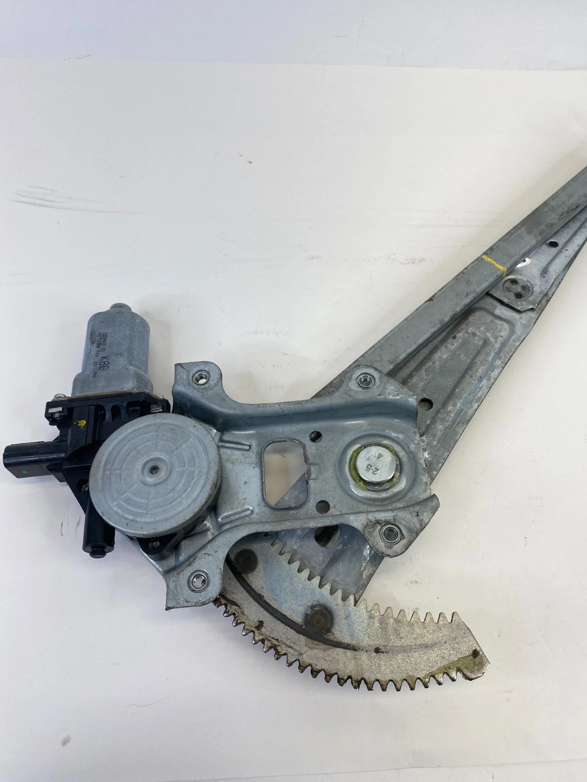 2011-2017 Honda Odyssey Front Right Side Door Window Regulator & Motor OEM