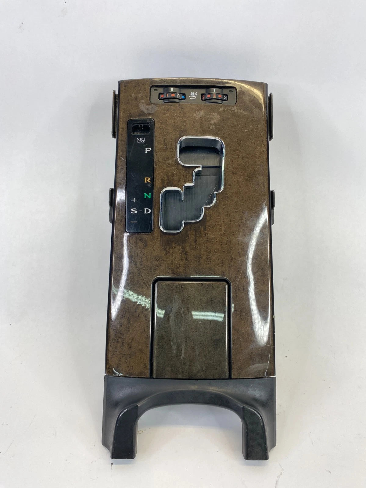 2009-2011 LEXUS IS250 CENTER CONSOLE SHIFTER BEZEL TRIM W/ SEAT HEATED SWITCH