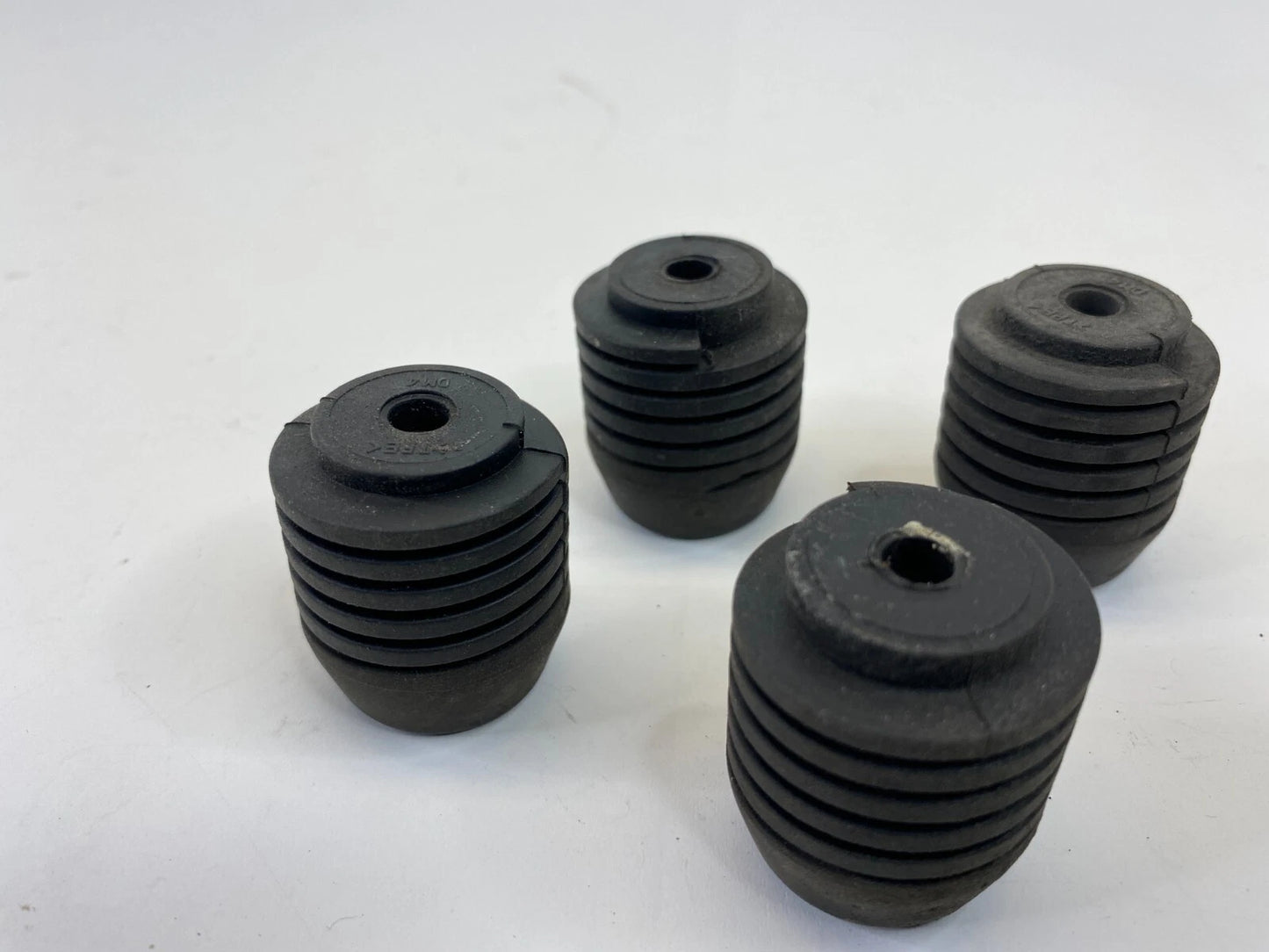 2007-2009 HYUNDAI SANTA FE FRONT HOOD STOPPER ADJUSTMENT RUBBER SET OF 4