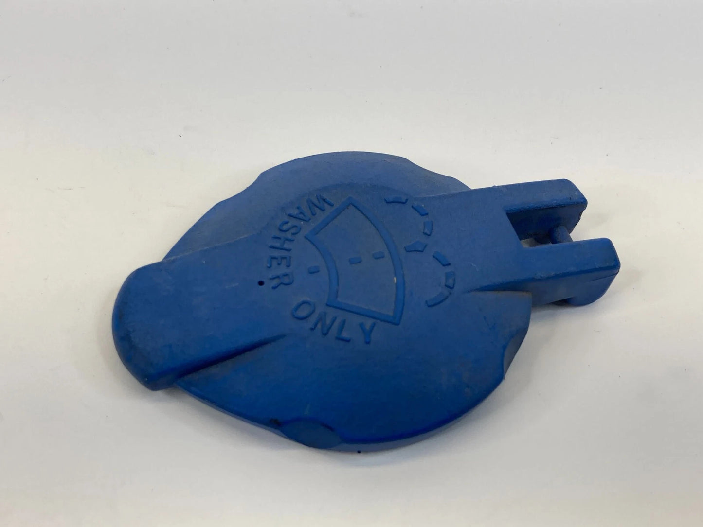 06 07 08 09 10 11 KIA RIO WINDSHIELD WIPER WASHER FLUID RESERVOIR TANK CAP OEM