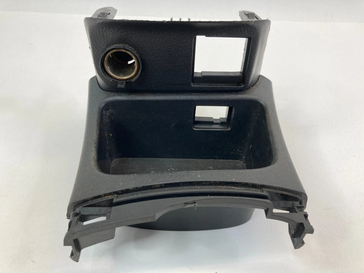 2009-2013 TOYOTA MATRIX FRONT CENTER DASH POCKET W/ POWER OUTLET 55618-02090 OEM