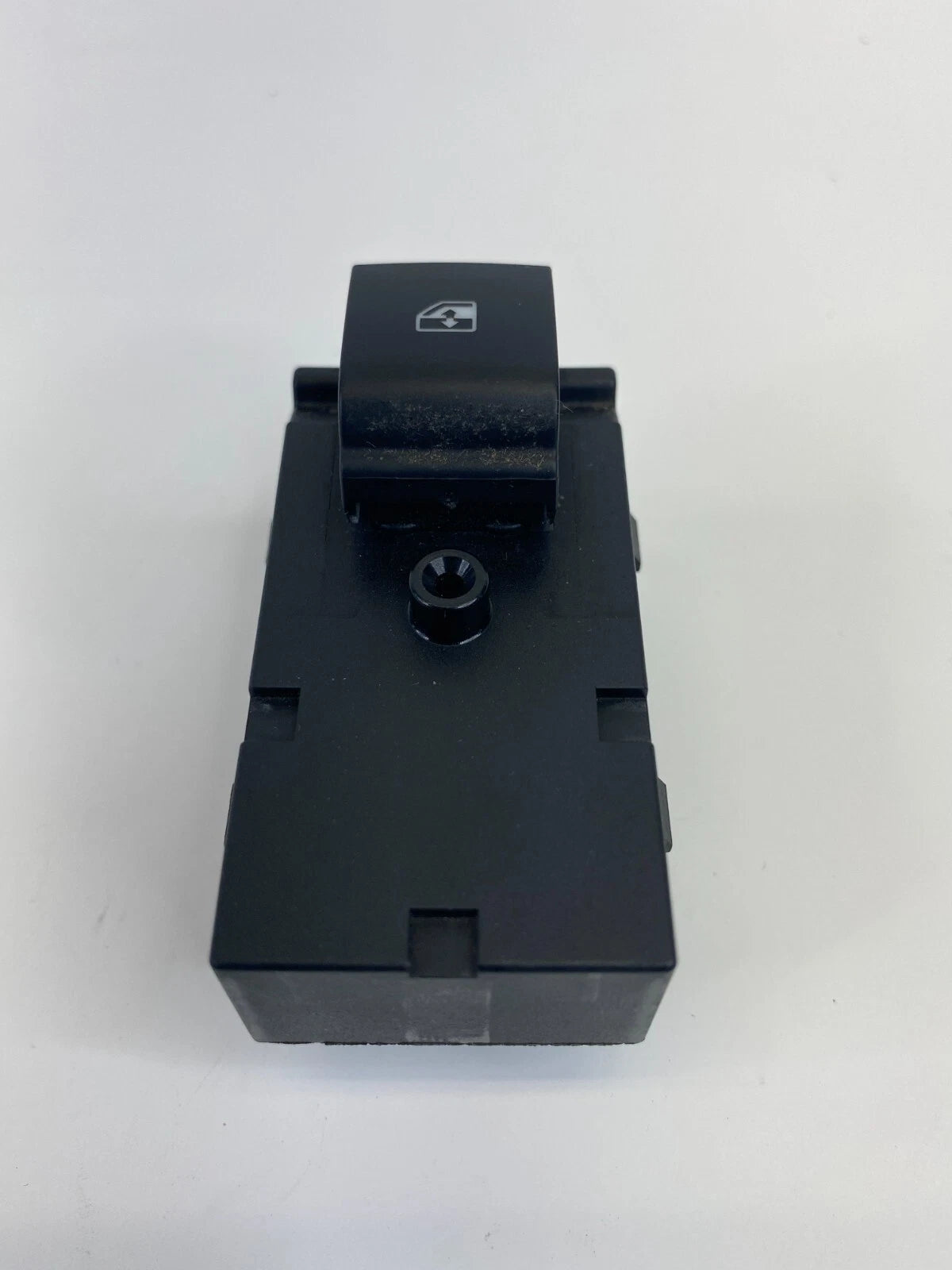 2011-2016 CHEVY CRUZE 16 CRUZE LIMITED REAR RIGHT WINDOW BUTTON SWITCH 20933566