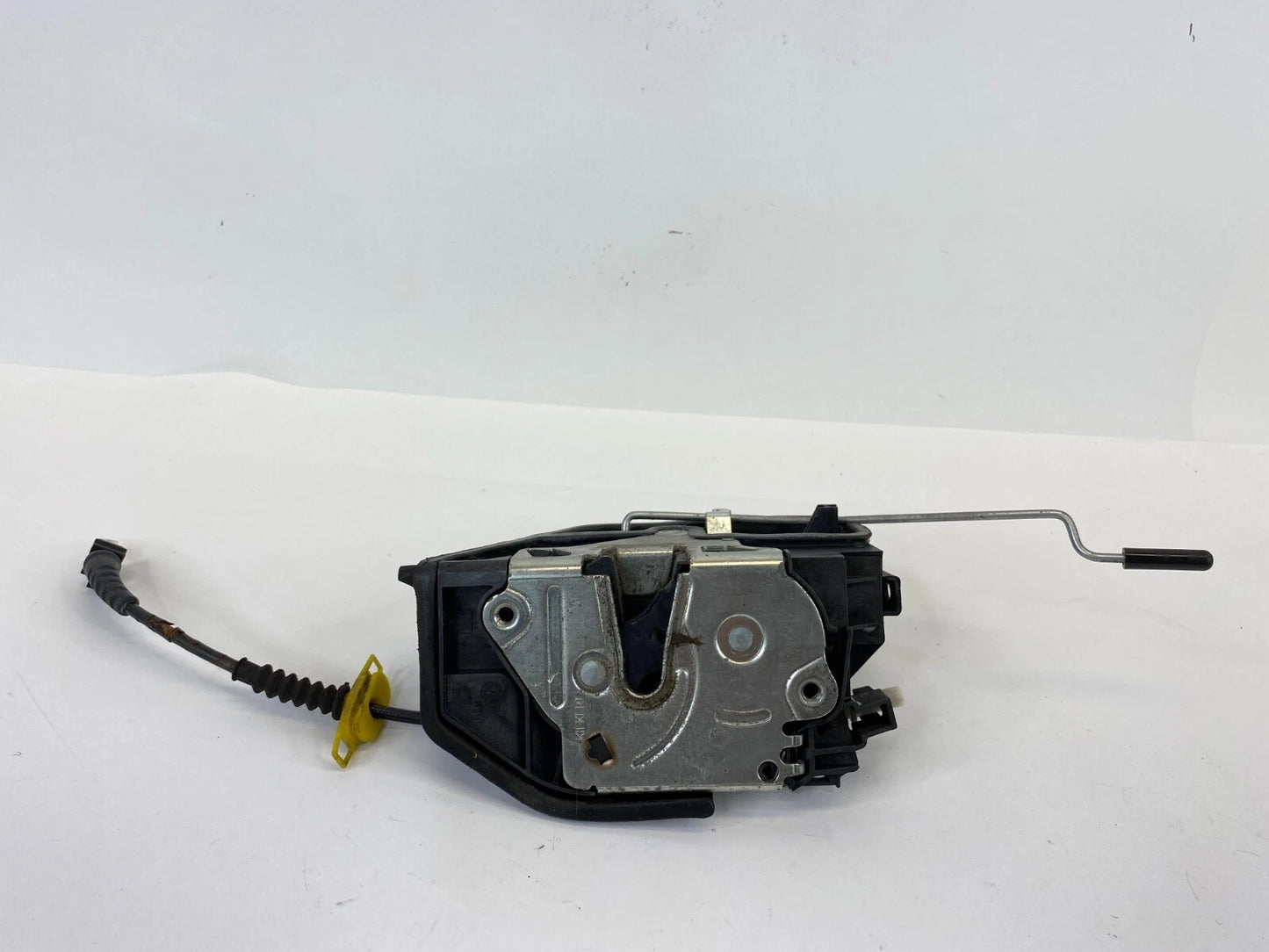 2004-2007 BMW 530I 525I FRONT LEFT SIDE DOOR LOCK LATCH ACTUATOR 7167065 OEM