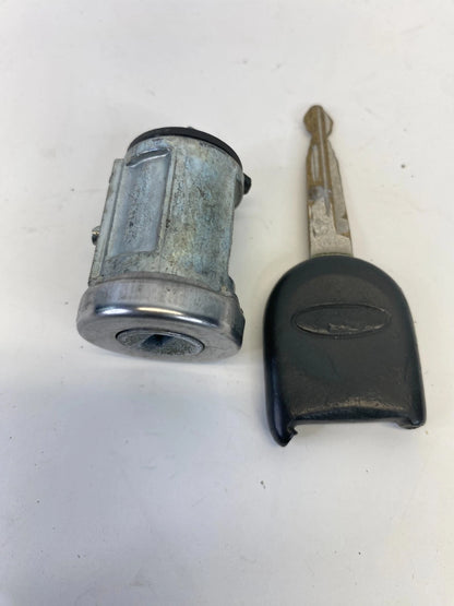 2000-2007 FORD FOCUS 2.0L L4 IGNITION LOCK CYLINDER ASSEMBLY WITH KEY OEM