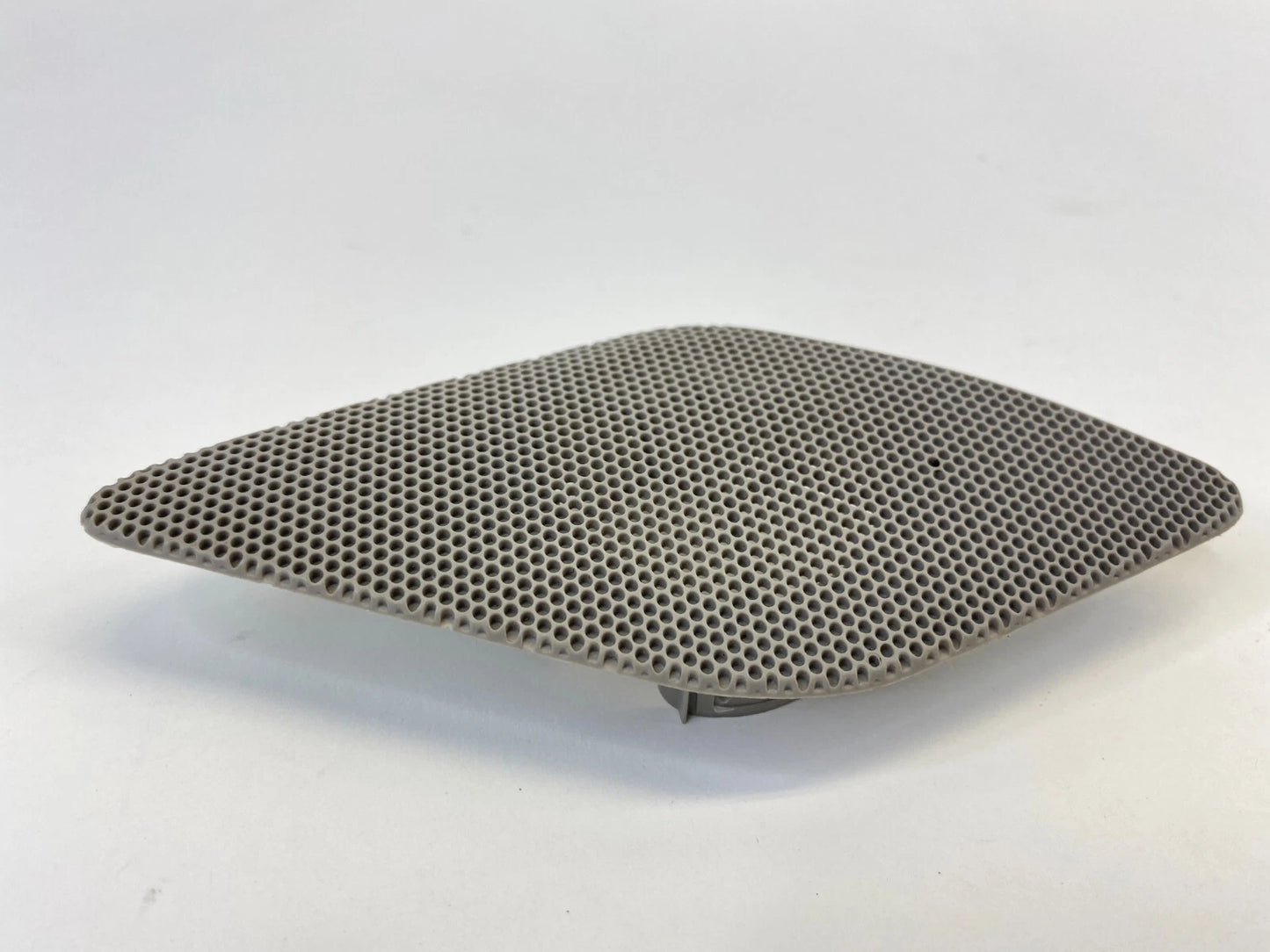10-17 CHEVY EQUINOX RIGHT WINDSHIELD GARNISH MOLDING SPEAKER GRILLE MT060000PA
