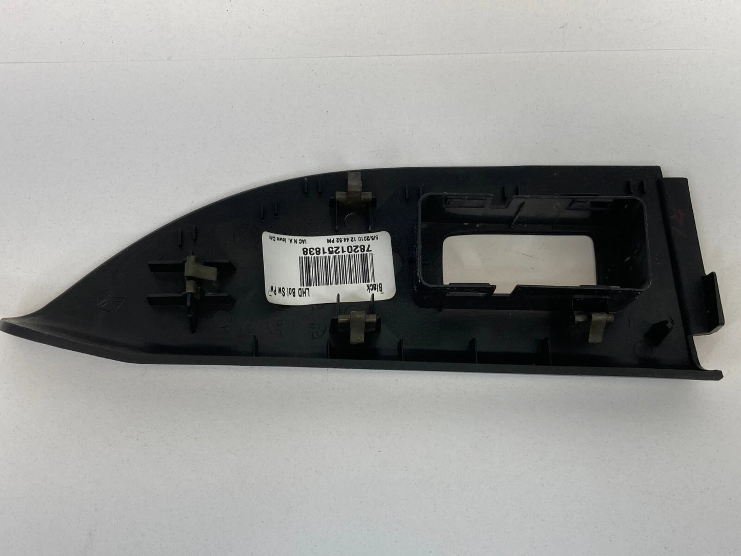 2010 2011 DODGE CALIBER REAR LEFT DOOR MASTER WINDOW SWITCH BEZEL 78201251838