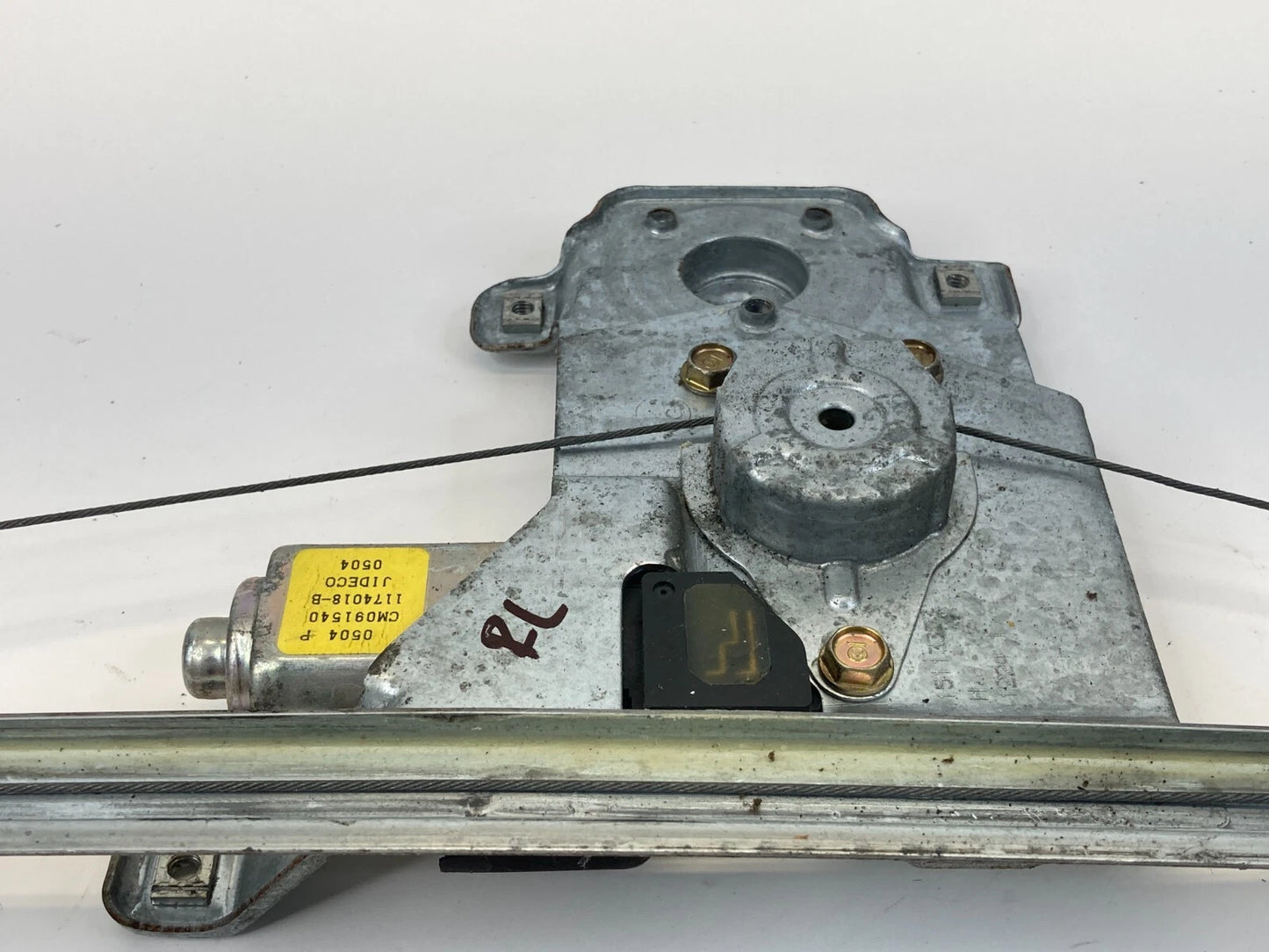 2004-2012 CHEVROLET COLORADO CREW CAB REAR LEFT DOOR WINDOW MOTOR & REGULATOR