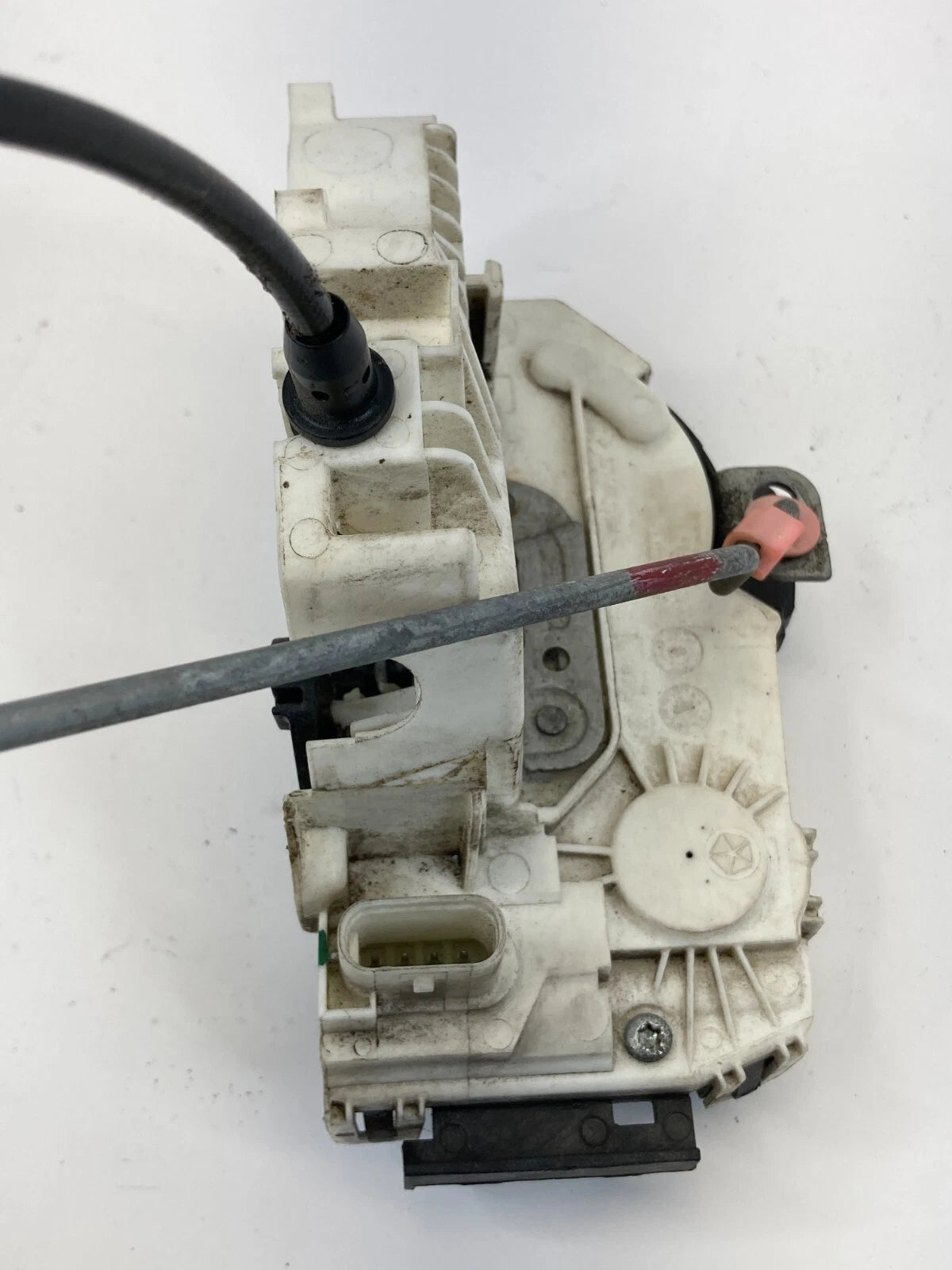 09 10 DODGE JOURNEY FRONT RIGHT SIDE DOOR LATCH LOCK ACTUATOR 04589694AA OEM