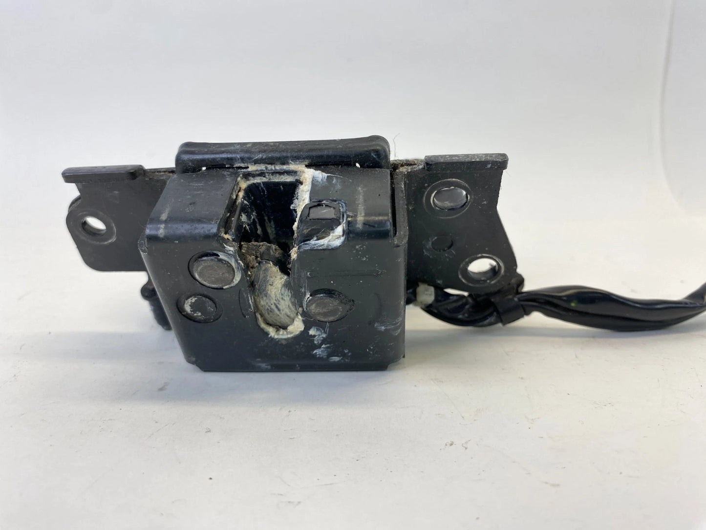 04 05 06 07 08 09 TOYOTA PRIUS REAR TRUNK LIFTGATE LOCK LATCH ACTUATOR OEM