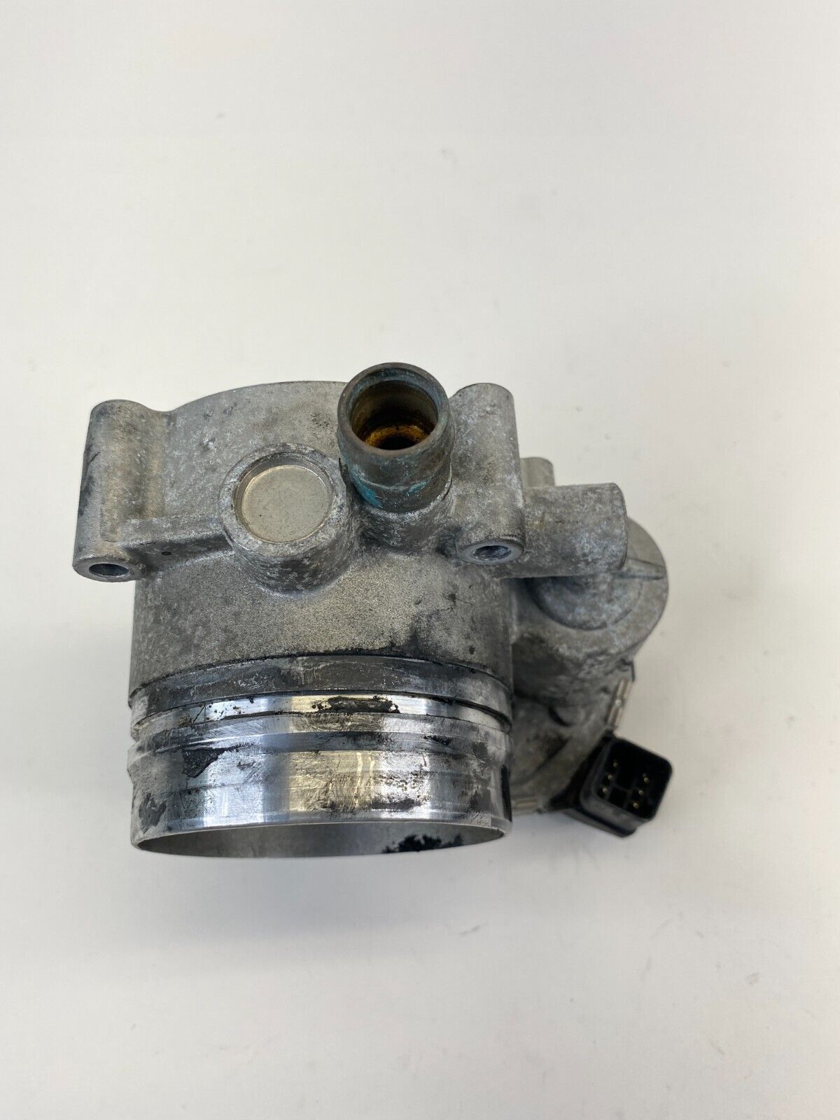 2009 2010 BMW 535i xDrive 08-10 535i Throttle Body Throttle Valve 1354755611905