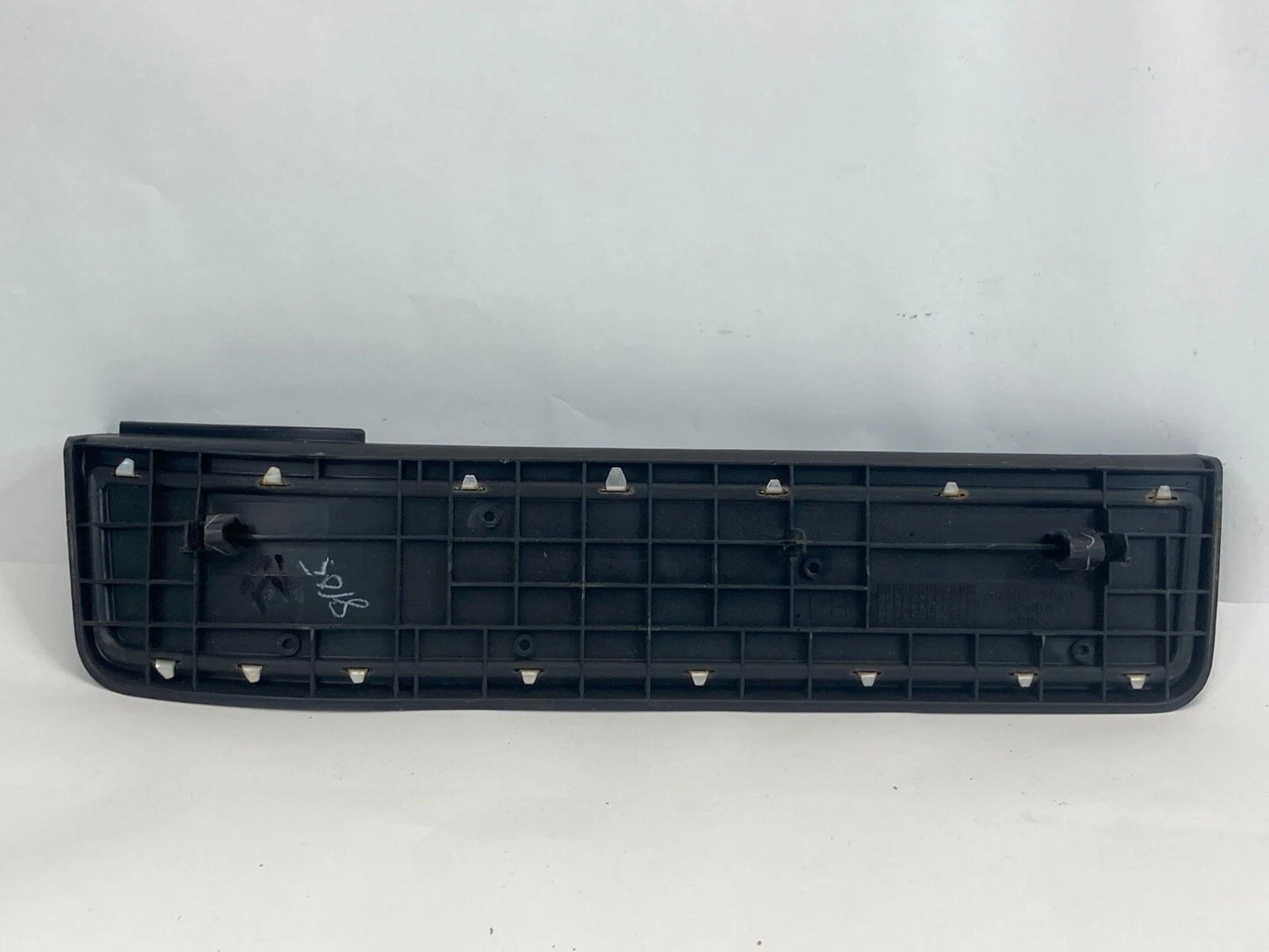 2004-2008 ACURA TL REAR LEFT DOOR SILL SCUFF TRIM PLATE STEP MOLDING 84262-SEP1
