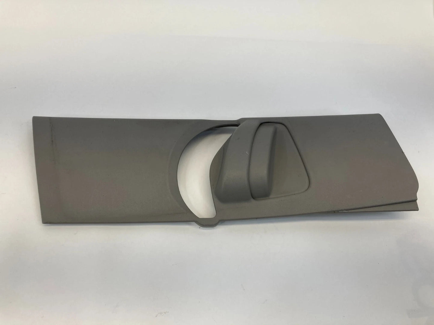 07-11 TOYOTA CAMRY FRONT RIGHT SIDE SEAT BELT HEIGHT ADJUSTER COVER 73023-06030