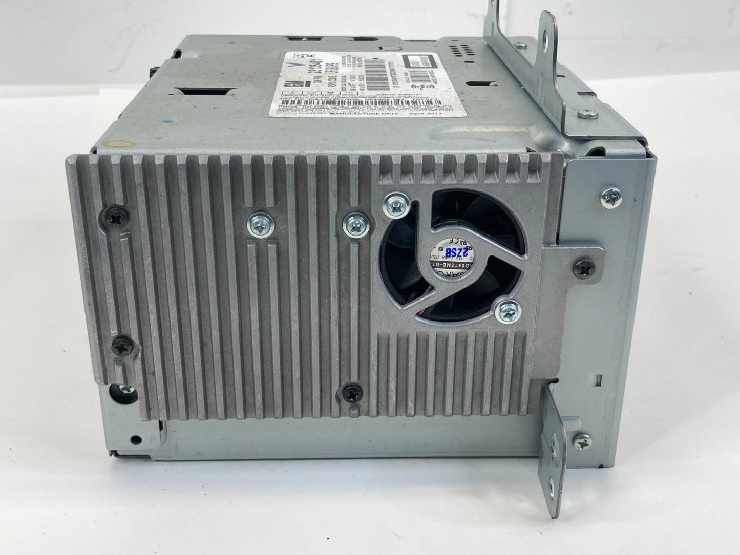 2013 13 BUICK LACROSSE AM/FM RADIO RECEIVER CD DISC PLAYER 23135481 OEM