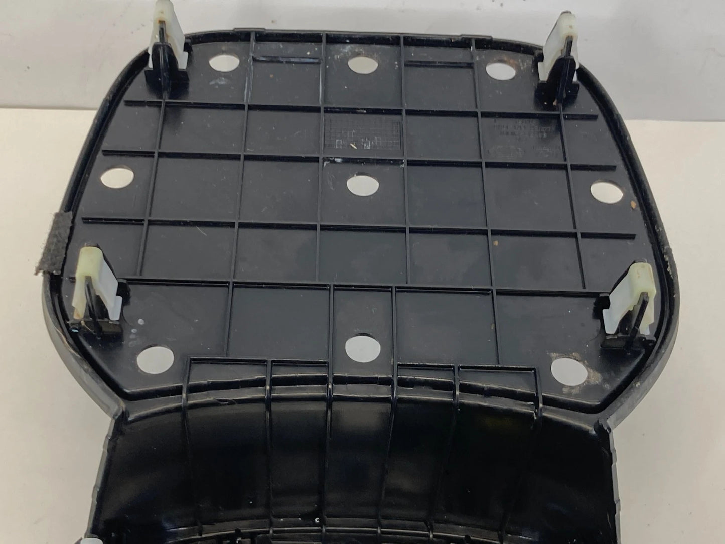 2013-2019 HYUNDAI SANTA FE CENTER CONSOLE SHIFTER BEZEL W/ CUP HOLDER & SWITCHES