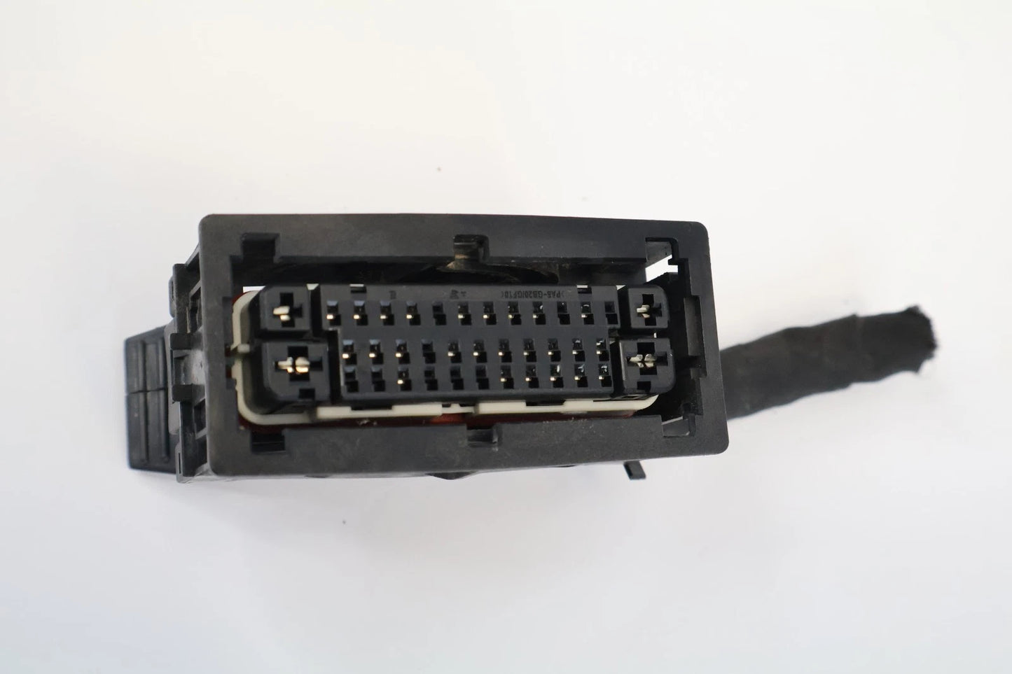 13 14 HYUNDAI ACCENT 1.6L AT ABS ANTI-LOCK BRAKE PUMP PLUG CONNECTOR PIGTAIL OEM
