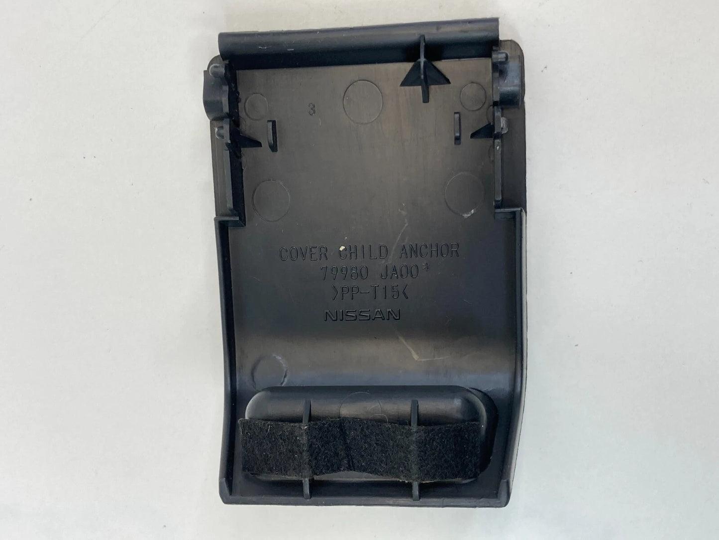 2007-2012 NISSAN ALTIMA REAR SEAT CHILD SAFETY ANCHOR HOOK CAP COVER 79980-JA00