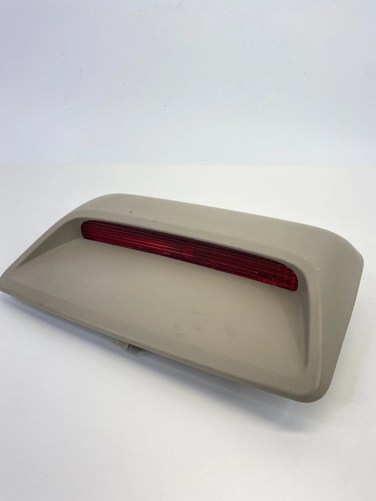 2002 2003 LEXUS ES300 SEDAN THIRD BRAKE LIGHT HIGH MOUNTED STOP LAMP OEM