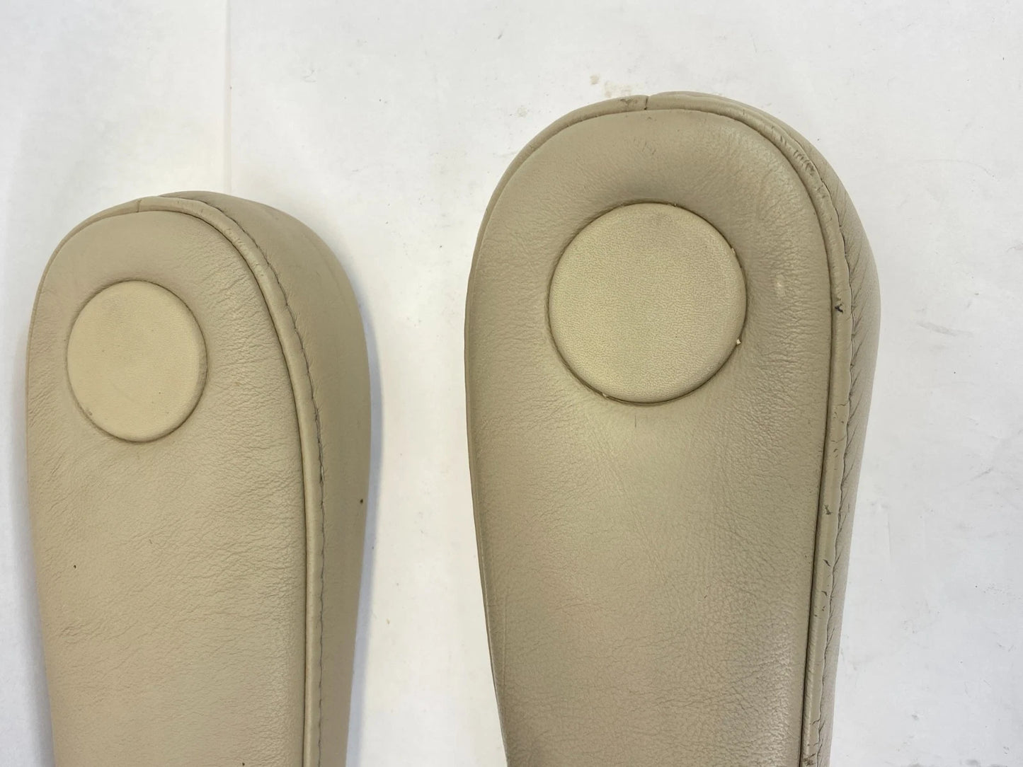 2007 2008 2009 LEXUS RX350 FRONT SEAT ARMREST PAIR LEFT AND RIGHT OEM