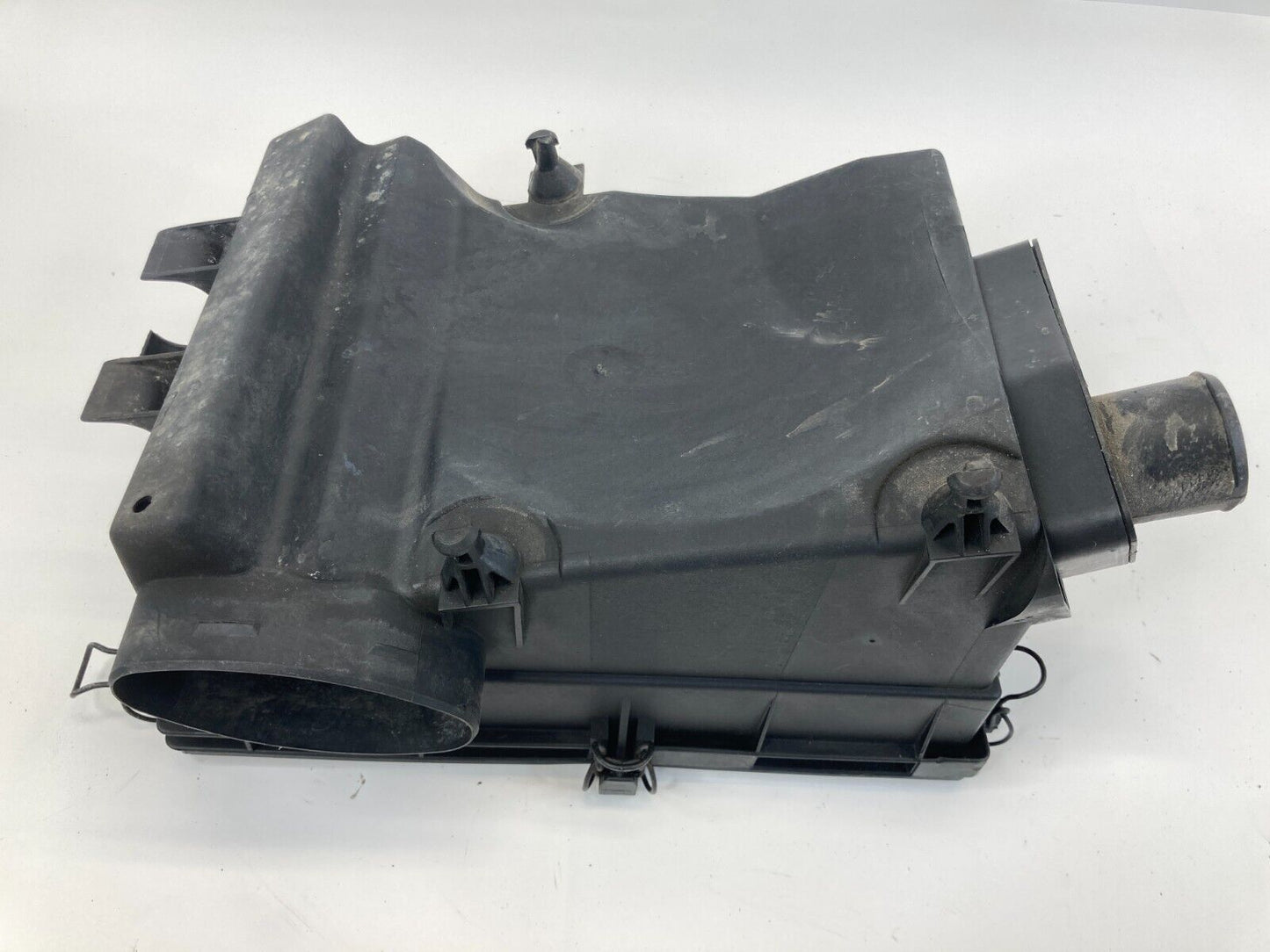 1998-2003 Mercedes-Benz ML 320 3.2L V6 Air Cleaner Intake Filter Box Lower OEM