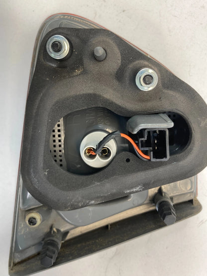 2007-2010 HYUNDAI ELANTRA SEDAN RIGHT TAILLIGHT INNER TAIL LAMP 924042H00 OEM